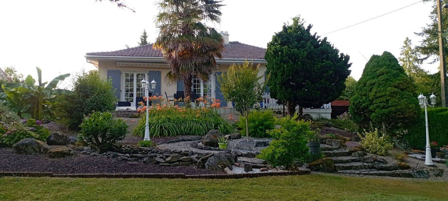 Maison 5 pièces 126 m² · à Cerizay · 126 m² · 239 500 €