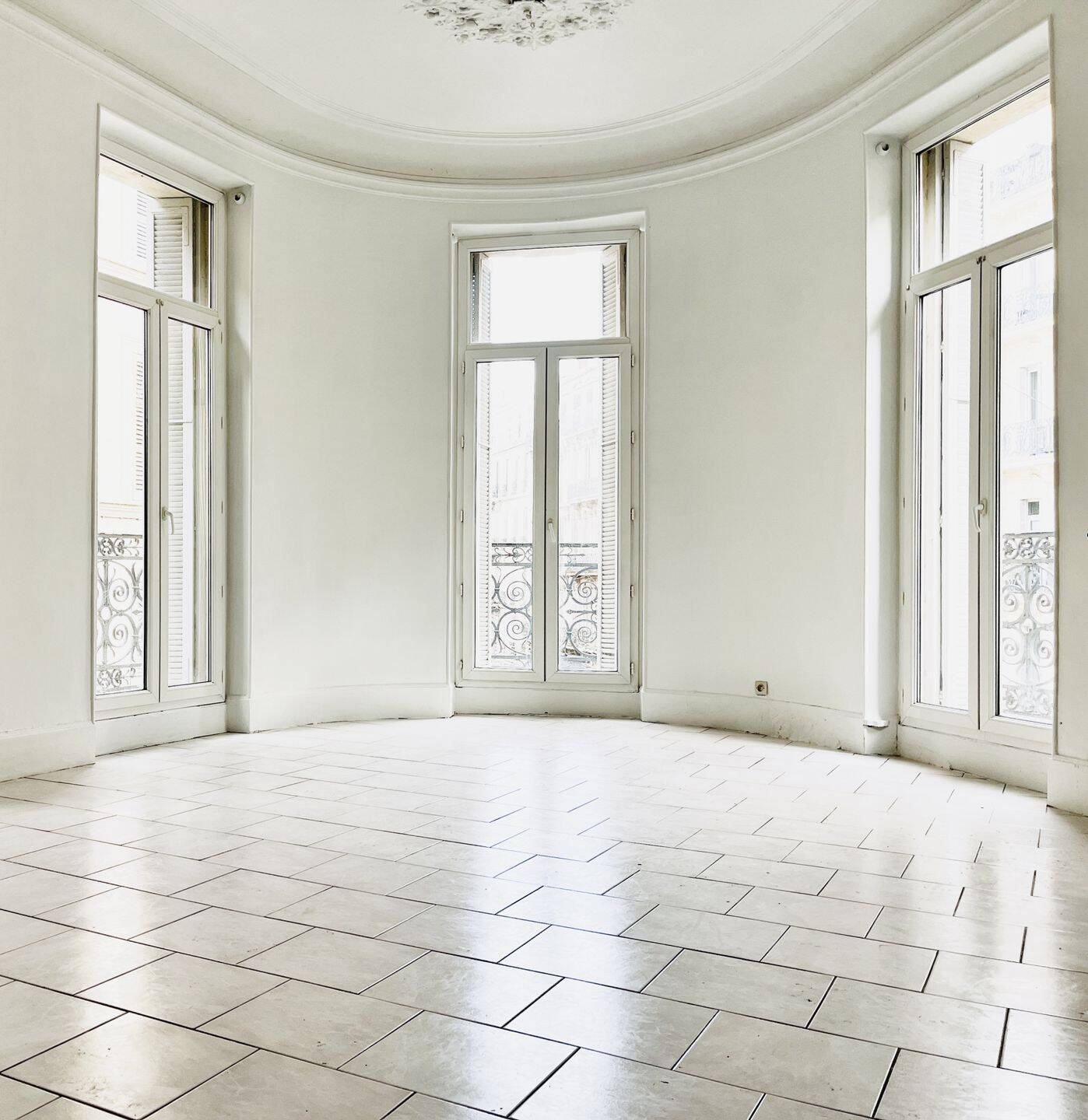 Appartement 2 pièces 77 m² · à Marseille 1er Arrondissement · 77,4 m² · 199 000 €
