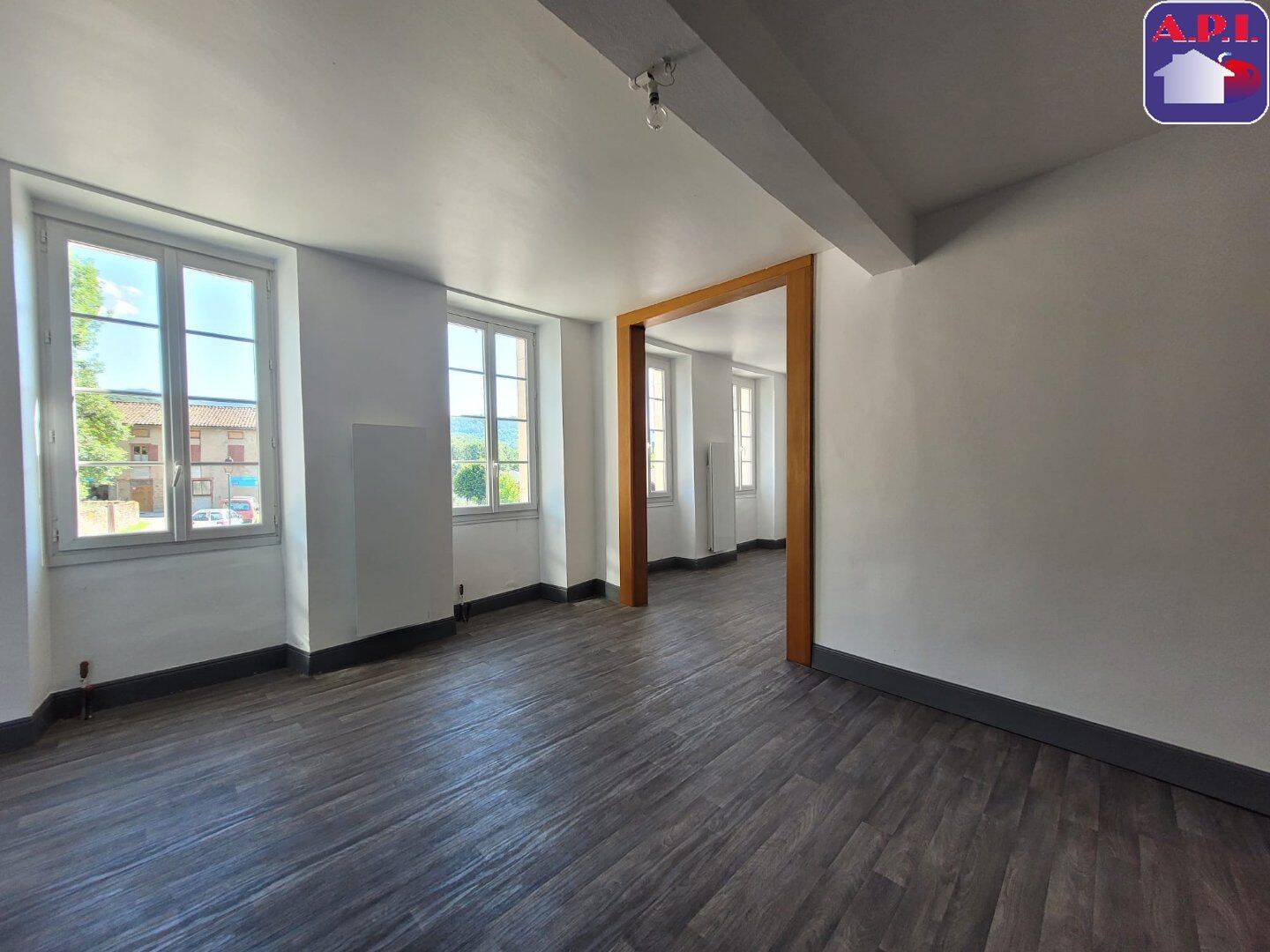 Appartement 4 pièces 107 m² · à La Bastide-de-Sérou · 107 m² · 523 €/mois