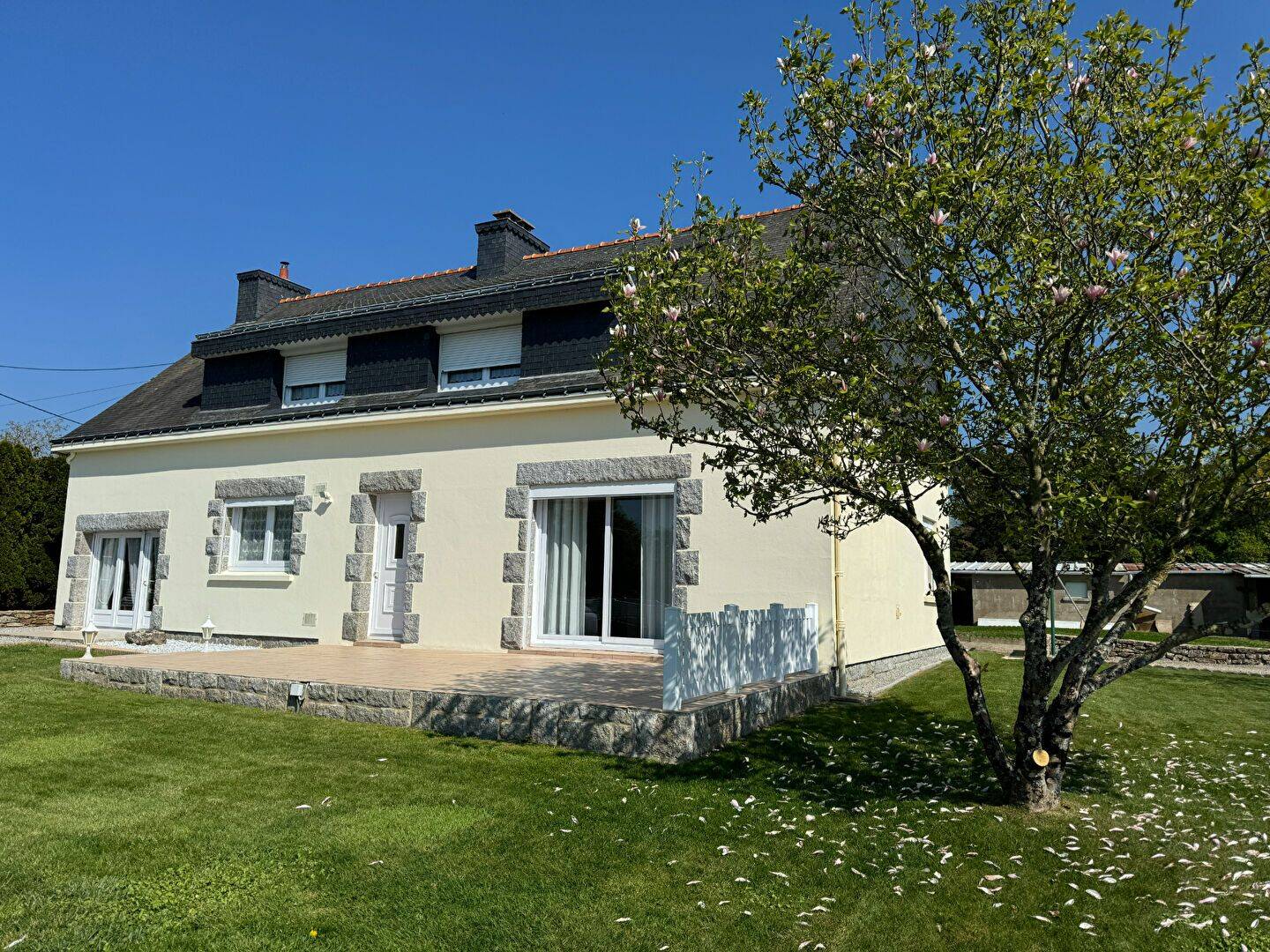 Maison 6 pièces 164 m² · à Landaul · 163,7 m² · 276 432 €
