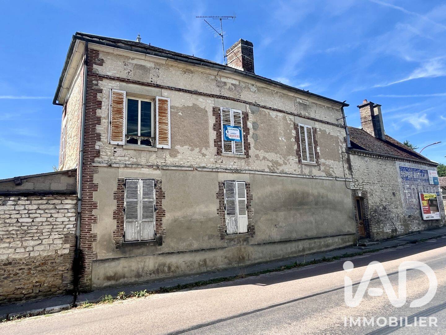Maison 6 pièces 135 m² · à Auxon · 135 m² · 85 000 €