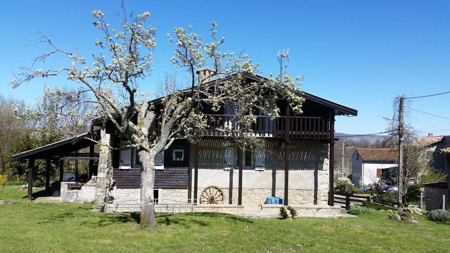 Maison 7 pièces 180 m² · à Brassac · 180 m² · 295 000 €