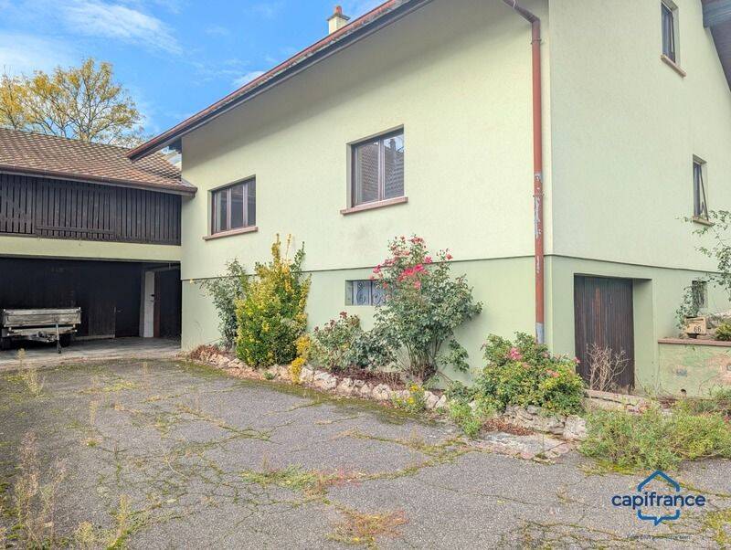 Maison 8 pièces 171 m² · à Sondersdorf · 171 m² · 180 000 €