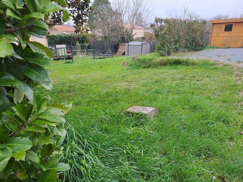 Maison 9 pièces 240 m² · à Villenave-d'Ornon · 240 m² · 650 000 €