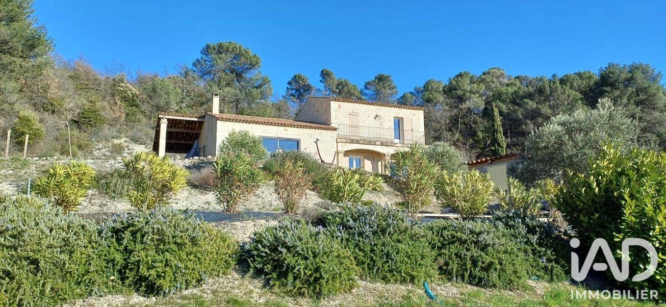 Maison 6 pièces 180 m² · à Saint-Michel-l'Observatoire · 180 m² · 1 850 €