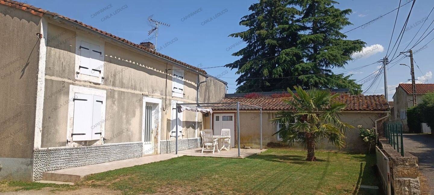 Maison 6 pièces 133 m² · à Saint-Martin-de-Saint-Maixent · 133 m² · 192 600 €