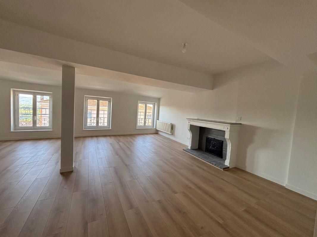 Appartement 2 pièces 60 m² · à Trévoux · 60 m² · 700 €/mois