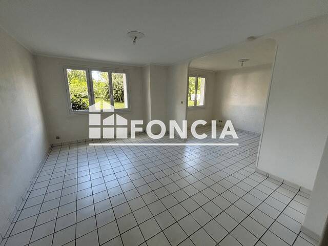 Appartement 4 pièces 83 m² · à Angers · 83,1 m² · 875 €