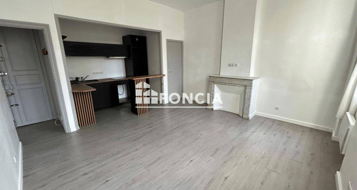 Appartement 2 pièces 38 m² · à Marseille 6ème Arrondissement · 38 m² · 600 €/mois