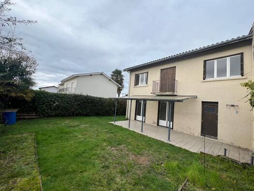 Maison à vendre 225 000 € 5 pièces 4 chambres 100 m² 312 m² de terrain Le Hameau Pau 64000