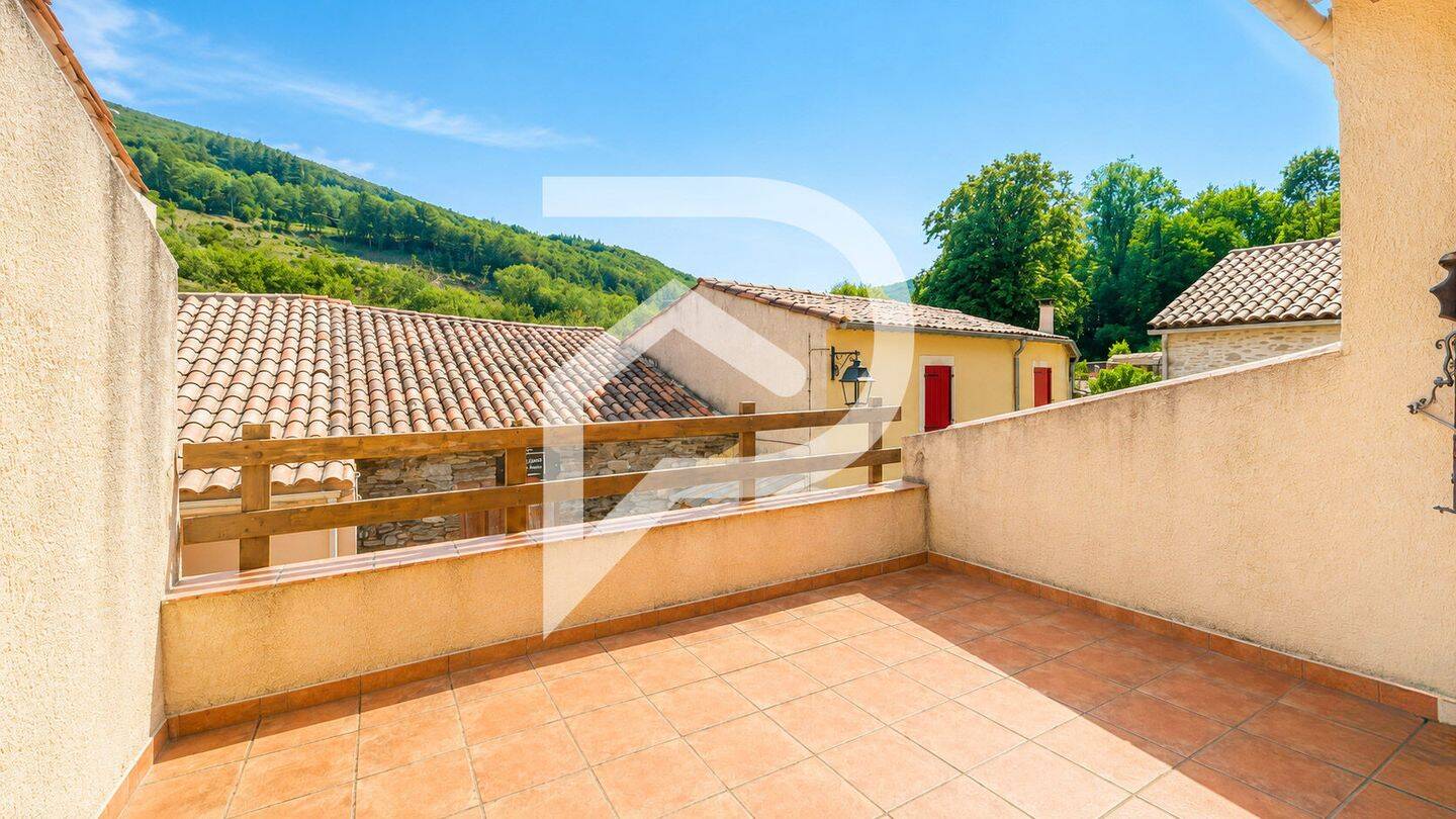 Maison 3 pièces 73 m² · à Verreries-de-Moussans · 73 m² · 49 500 €