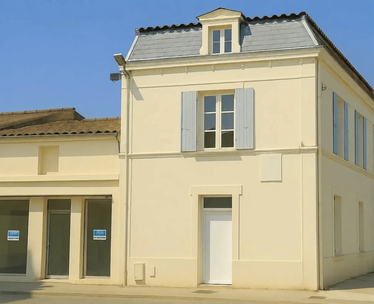 Maison 7 pièces 283 m² · à Saint-Fort-sur-Gironde · 283 m² · 280 000 €