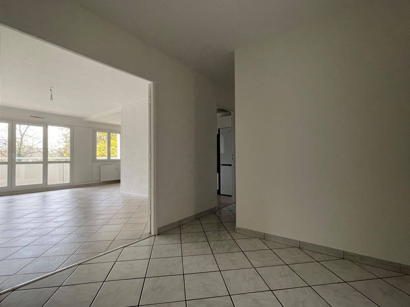 Appartement 4 pièces 80 m² · à Saint-Max · 79,9 m² · 1 000 €