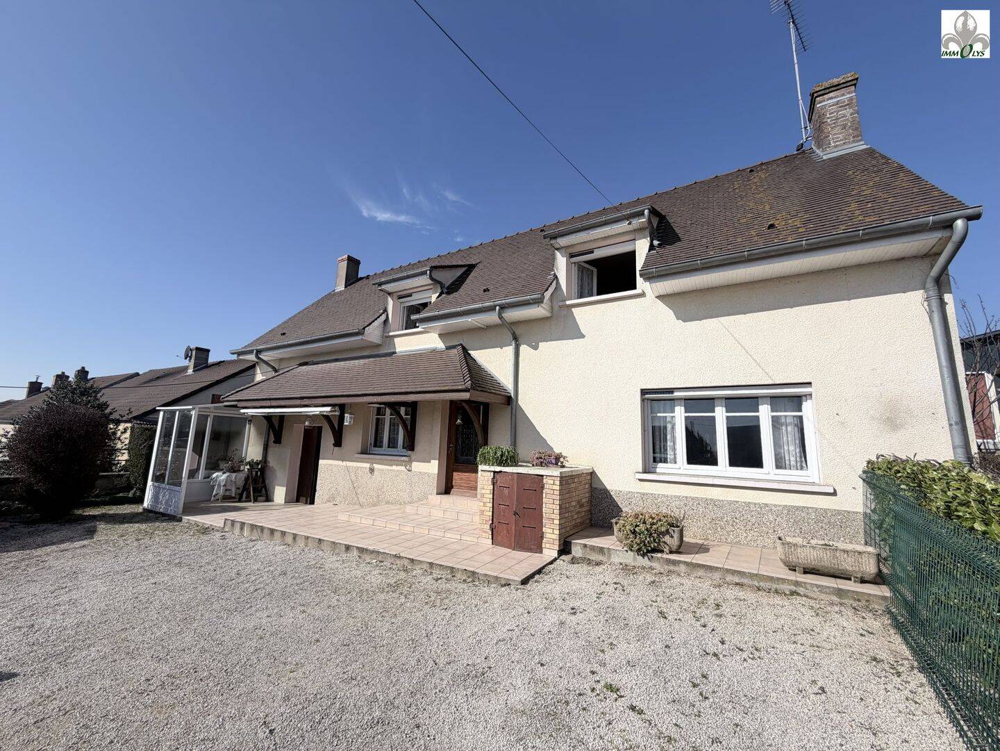 Maison 6 pièces 114 m² · à Chivres · 114 m² · 150 000 €