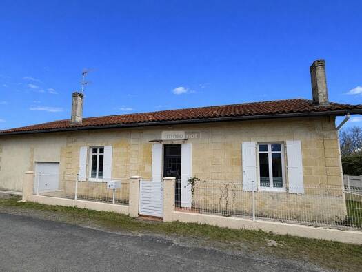Maison à vendre 498 800 € 5 pièces 4 chambres 126,4 m² 490 m² de terrain Saint-Médard-en-Jalles 33160