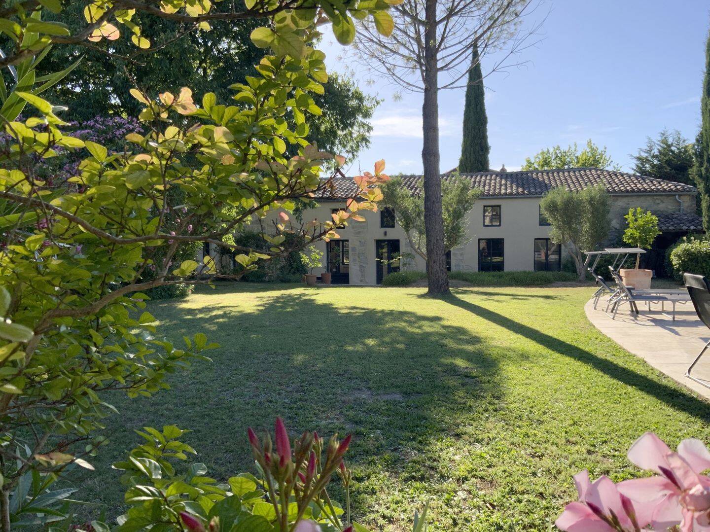 Maison 8 pièces 336 m² · à Uzès · 336 m² · 1 280 000 €