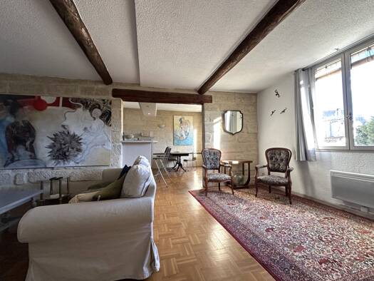 Duplex à vendre 220 000 € 4 pièces 2 chambres 75 m² Étage 2/2 Uzès 30700