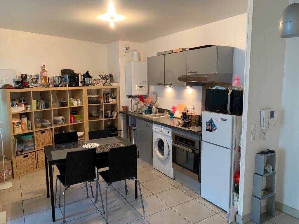 Appartement 3 pièces 53 m² · à Villeurbanne · 53,4 m² · 980 €