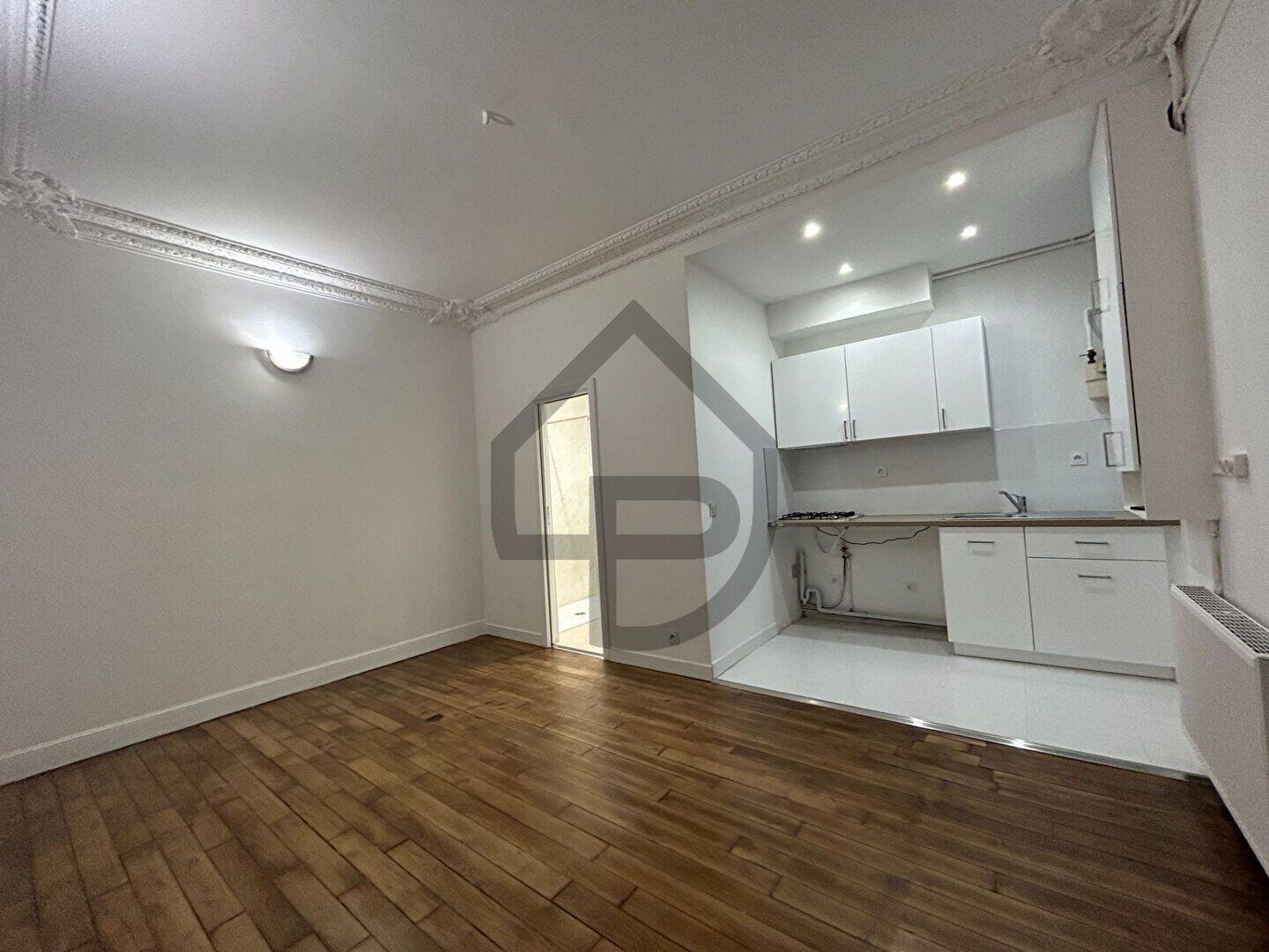 Appartement 2 pièces 34 m² · à Paris 15ème Arrondissement · 34 m² · 1 100 €/mois
