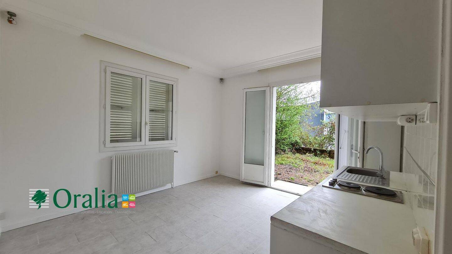 Appartement 2 pièces 33 m² · à Saint-Martin-d'Hères · 33,1 m² · 554 €