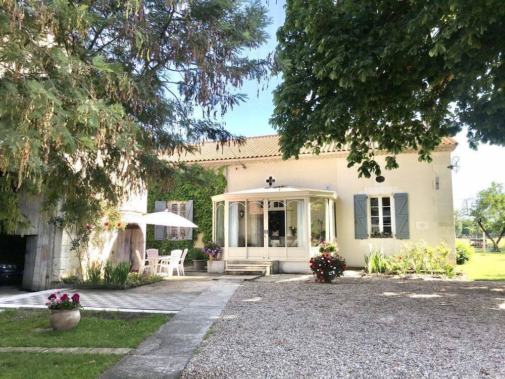 Maison 4 pièces 140 m² · à Petit-Bersac · 140 m² · 219 500 €