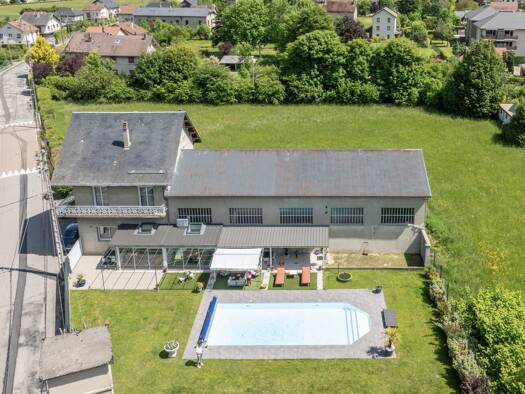 Maison à vendre 440 000 € 8 pièces 5 chambres 114 m² 486 m² de terrain Saint-Laurent-du-Pont 38380