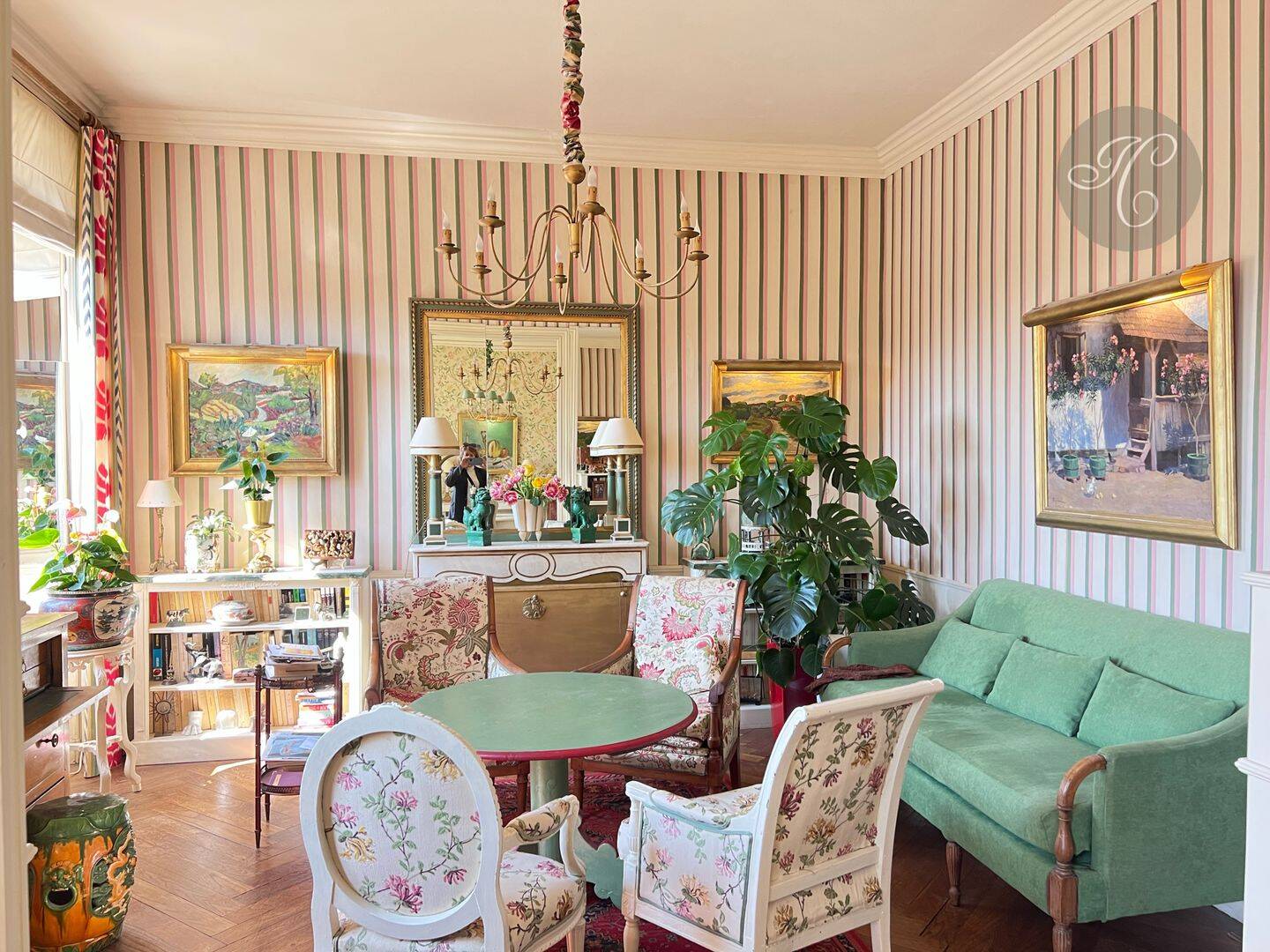 Appartement 4 pièces 104 m² · à Avignon · 104 m² · 370 000 €
