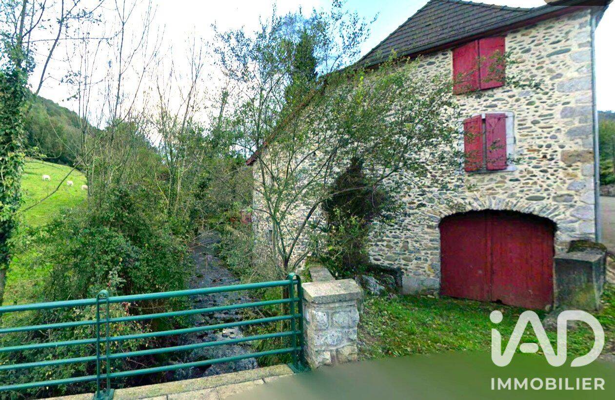 Maison 8 pièces 262 m² · à Lurbe-Saint-Christau · 262 m² · 259 000 €