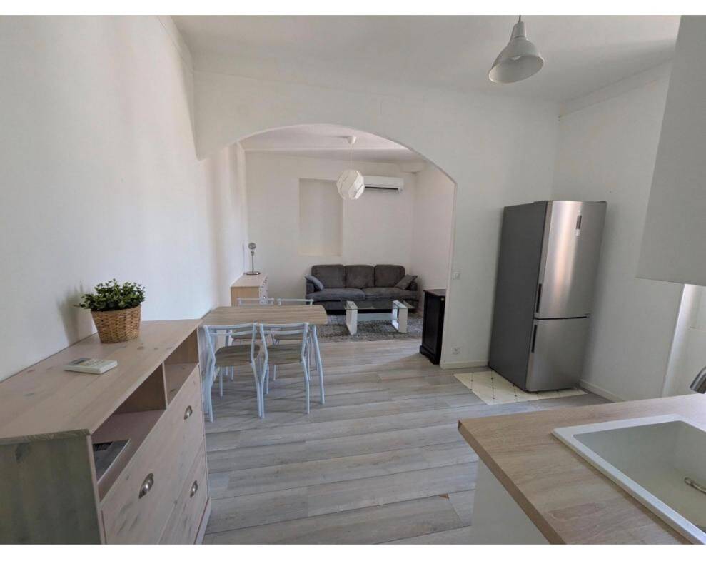 Appartement 2 pièces 36 m² · à Vallauris · 36 m² · 840 €
