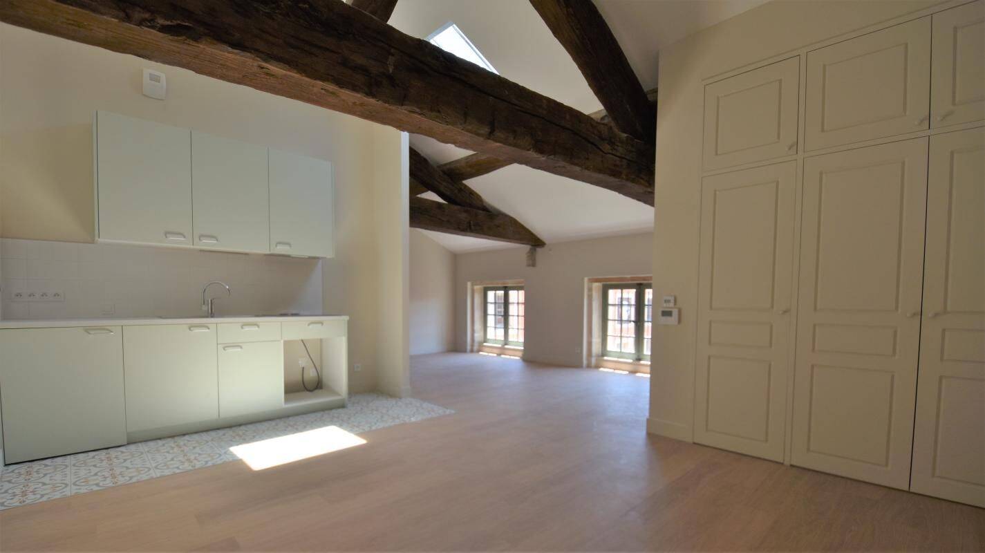Appartement 3 pièces 77 m² · à Mâcon · 77 m² · 750 €/mois