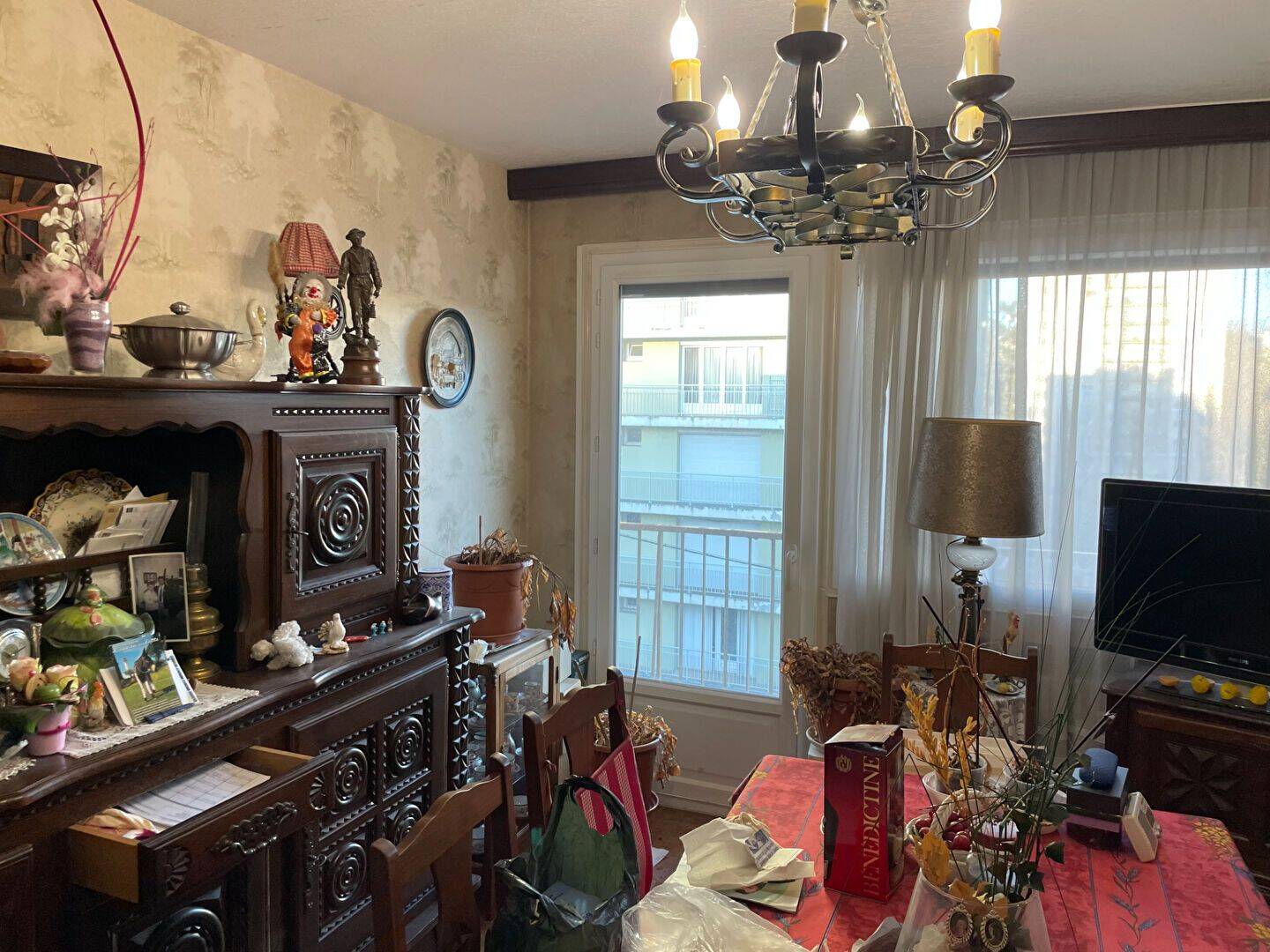 Appartement 3 pièces 56 m² · à Saint-Étienne · 56 m² · 45 000 €