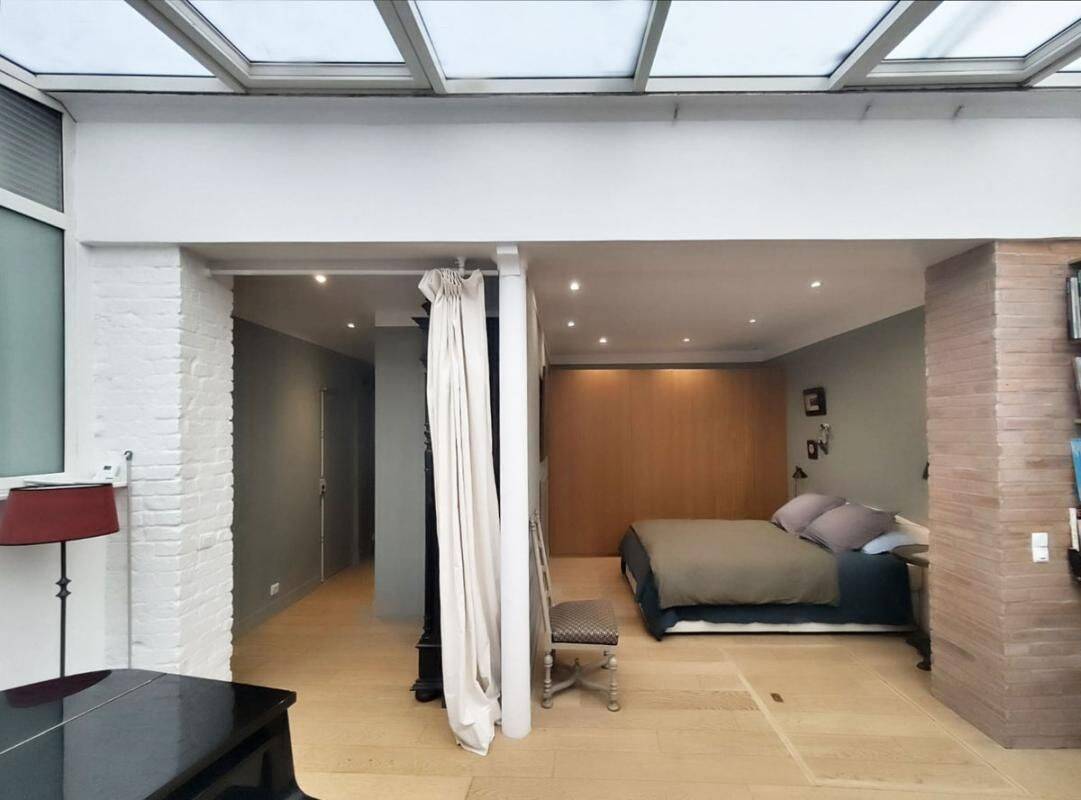 Appartement 2 pièces 31 m² · à Paris 18ème Arrondissement · 31 m² · 250 000 €