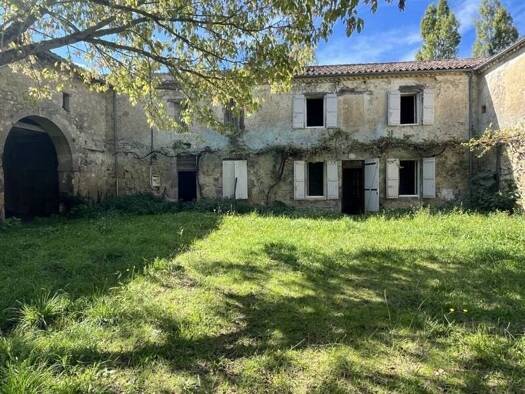 Maison à vendre 159 000 € 4 pièces 3 chambres 82 m² 12 300 m² de terrain Moncrabeau 47600