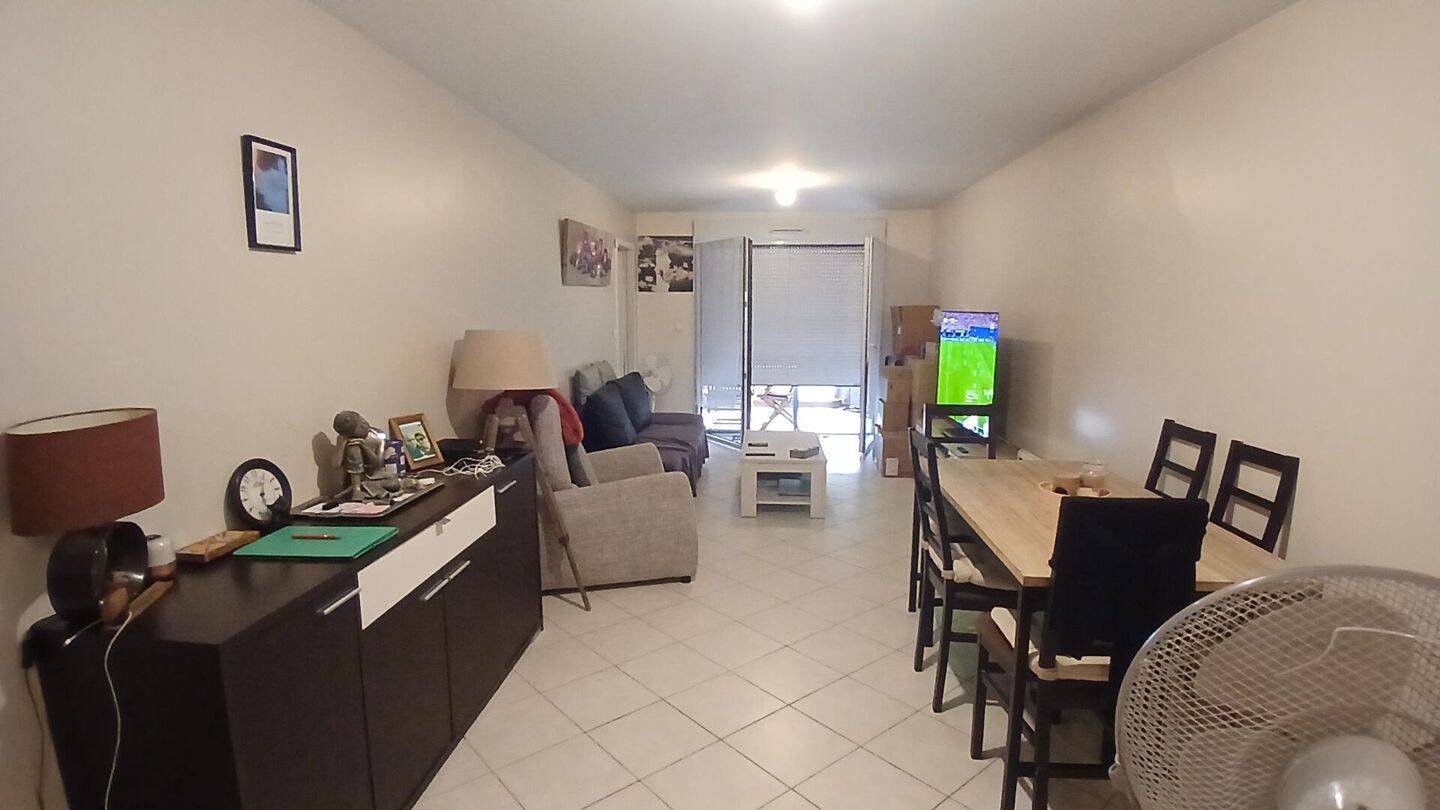 Appartement 2 pièces 54 m² · à Déville-lès-Rouen · 53,7 m² · 660 €