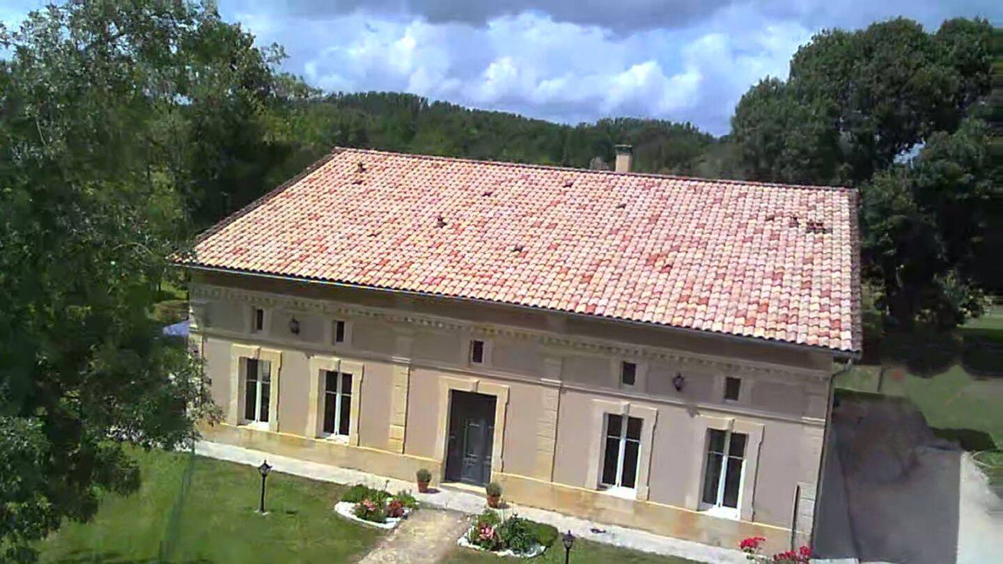Maison 10 pièces 436 m² · à Saint-Christoly-de-Blaye · 436 m² · 884 000 €