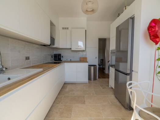 Duplex à vendre 367 000 € 4 pièces 2 chambres 120 m² Étage 3/4 Centre Ville Reims 51100