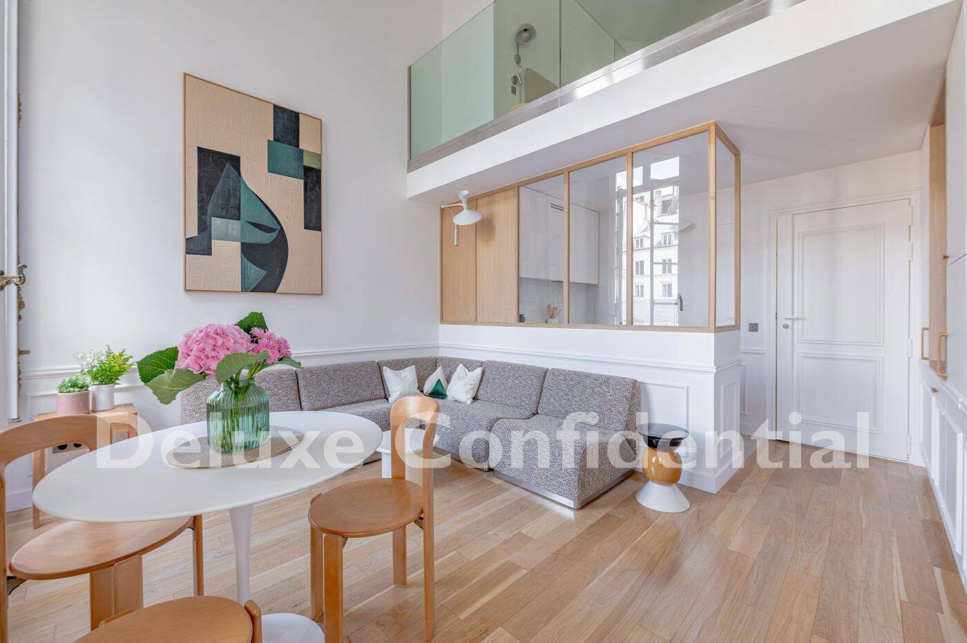 Appartement 2 pièces 55 m² · à Paris 7ème Arrondissement · 54,9 m² · 4 860 €