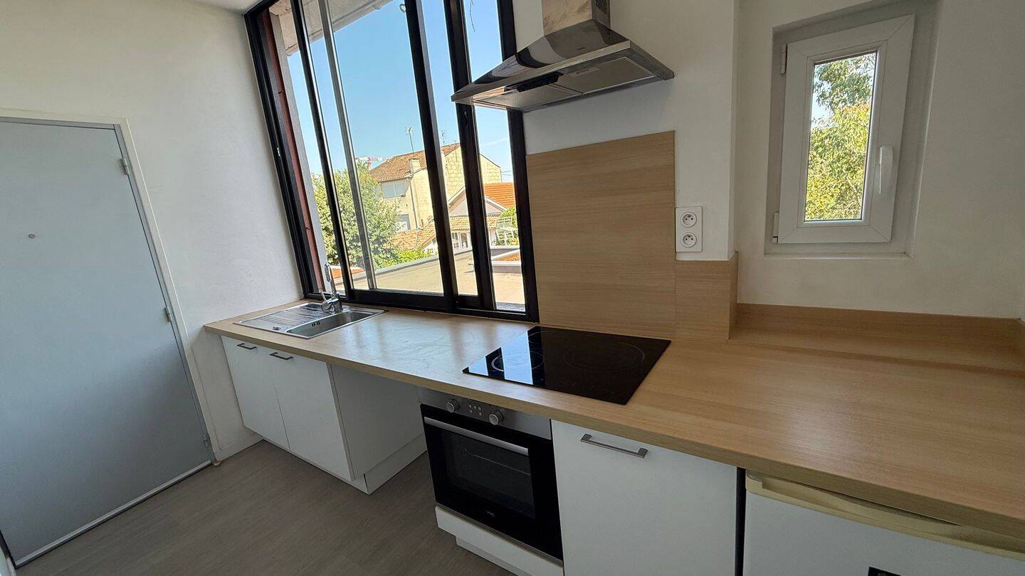 Appartement 2 pièces 38 m² · à Bordeaux · 38,2 m² · 750 €
