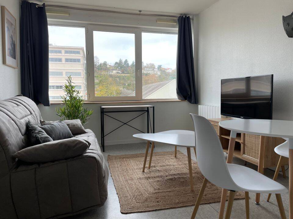 Appartement 1 pièce 19 m² · à Poitiers · 19 m² · 420 €