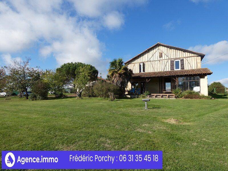 Maison 11 pièces 370 m² · à Simorre · 370 m² · 380 000 €