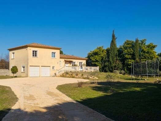 Villa à vendre 375 000 € 5 pièces 3 chambres 108 m² 1 300 m² de terrain Ouest Pont-Saint-Esprit 30130