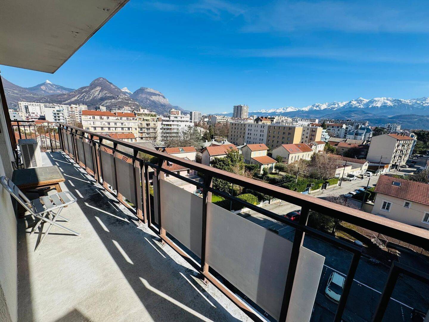 Appartement 3 pièces 71 m² · à Grenoble · 71 m² · 158 000 €