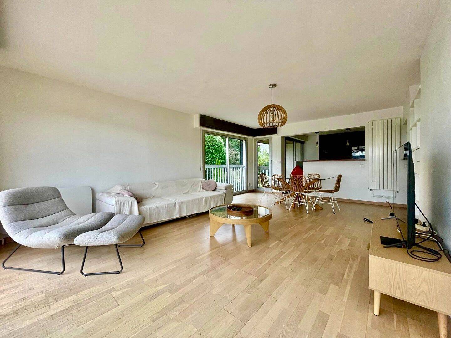 Appartement 3 pièces 87 m² · à Mont-Saint-Aignan · 87 m² · 1 200 €/mois