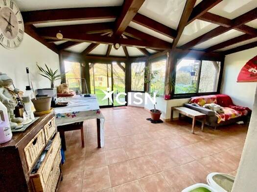 Maison de plain-pied à vendre 201 400 € 5 pièces 2 chambres 95 m² 363 m² de terrain Trignac 44570