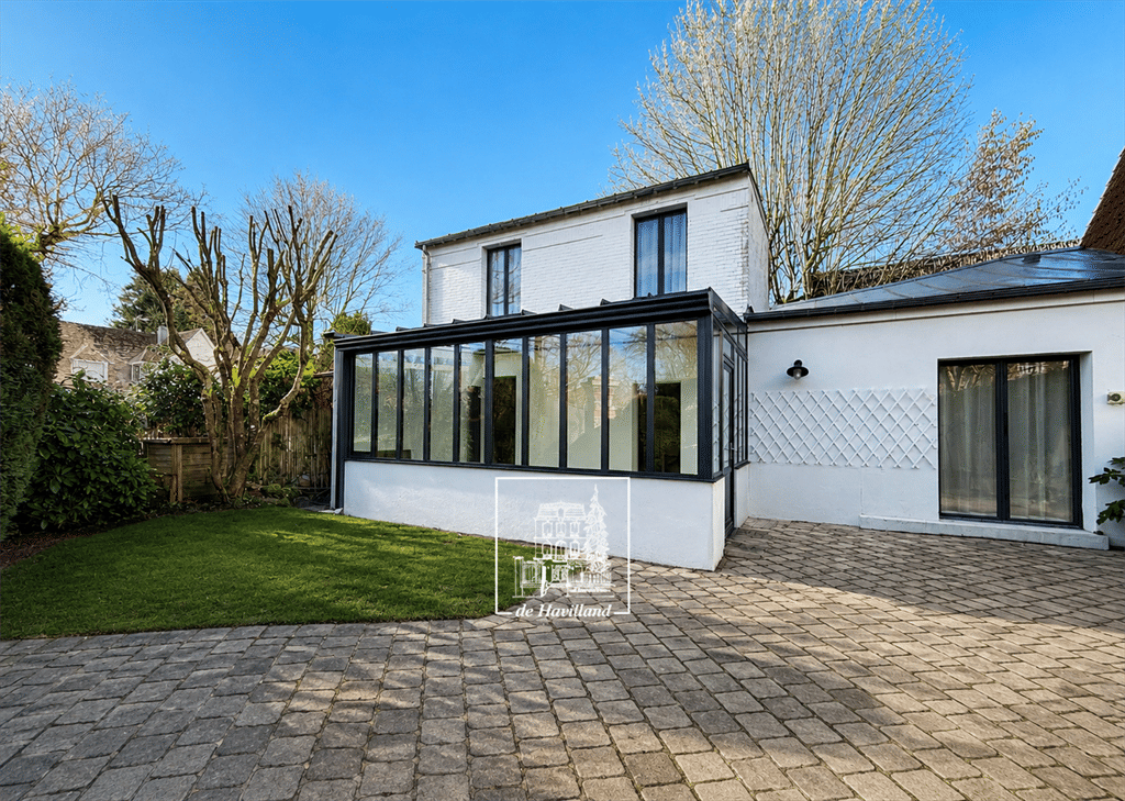 Maison 5 pièces 95 m² · à Vaucresson · 95 m² · 2 900 €/mois