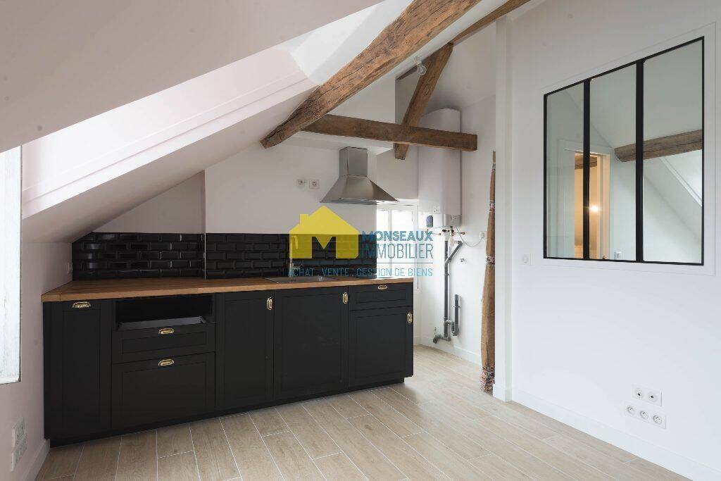 Appartement 2 pièces 17 m² · à Épinay-sur-Orge · 17,3 m² · 588 €