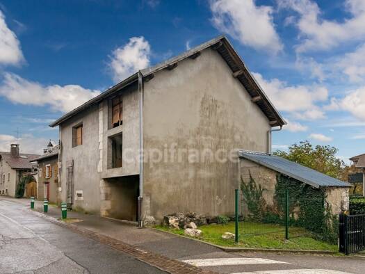 Maison à vendre 300 000 € 4 pièces 3 chambres 110 m² 288 m² de terrain Péron 01630