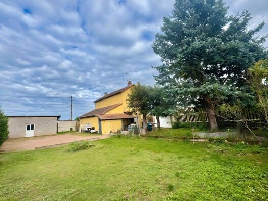 Maison à vendre 175 000 € 5 pièces 3 chambres 108 m² 705 m² de terrain Clermont-Halage Roanne 42300