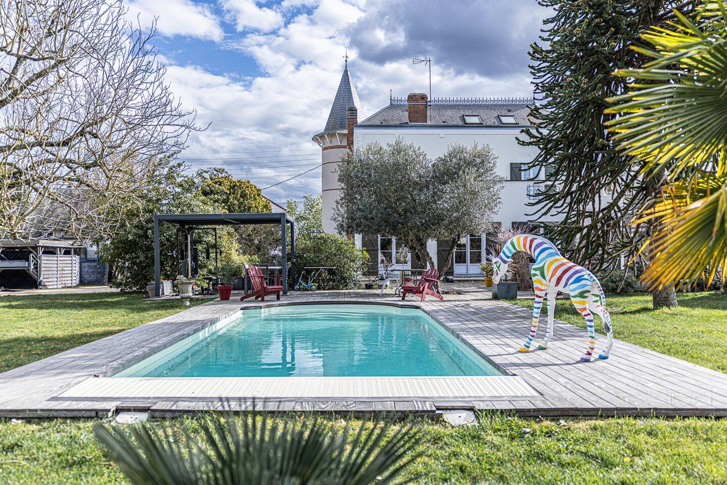 Maison 6 pièces 202 m² · à Saint-Pryvé-Saint-Mesmin · 202 m² · 821 600 €
