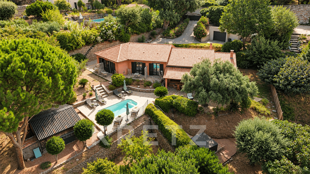 Maison 6 pièces 170 m² · à Poggio-d'Oletta · 170 m² · 1 100 000 €